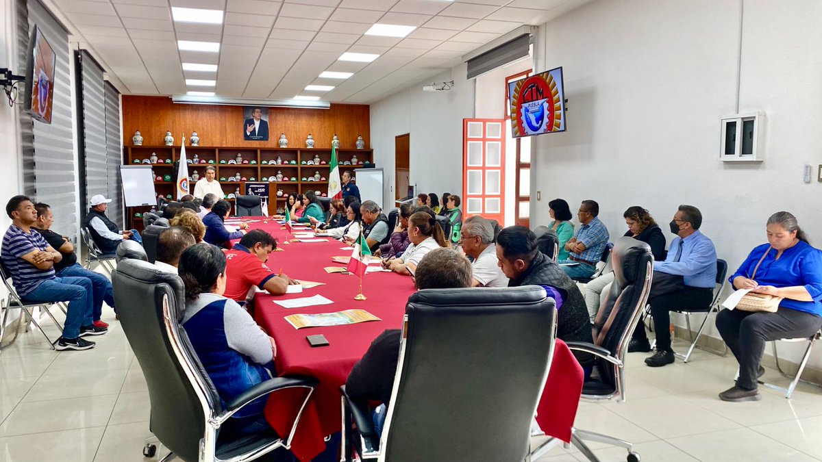 💪 La fuerza de la <a href="/CTM_MX/">CTM Nacional</a> siempre en movimiento 🚀
🙌 En unidad y trabajo por una jornada de 40 horas con pago de 56 🕒💰
👷‍♀️👷‍♂️ Siempre cercanos a las y los trabajadores <a href="/CTMPuebla/">CTM_FTPuebla</a>
📉 ¡Vamos por la disminución del ISR en prestaciones, salarios, PTU y un aguinaldo mínimo de 30