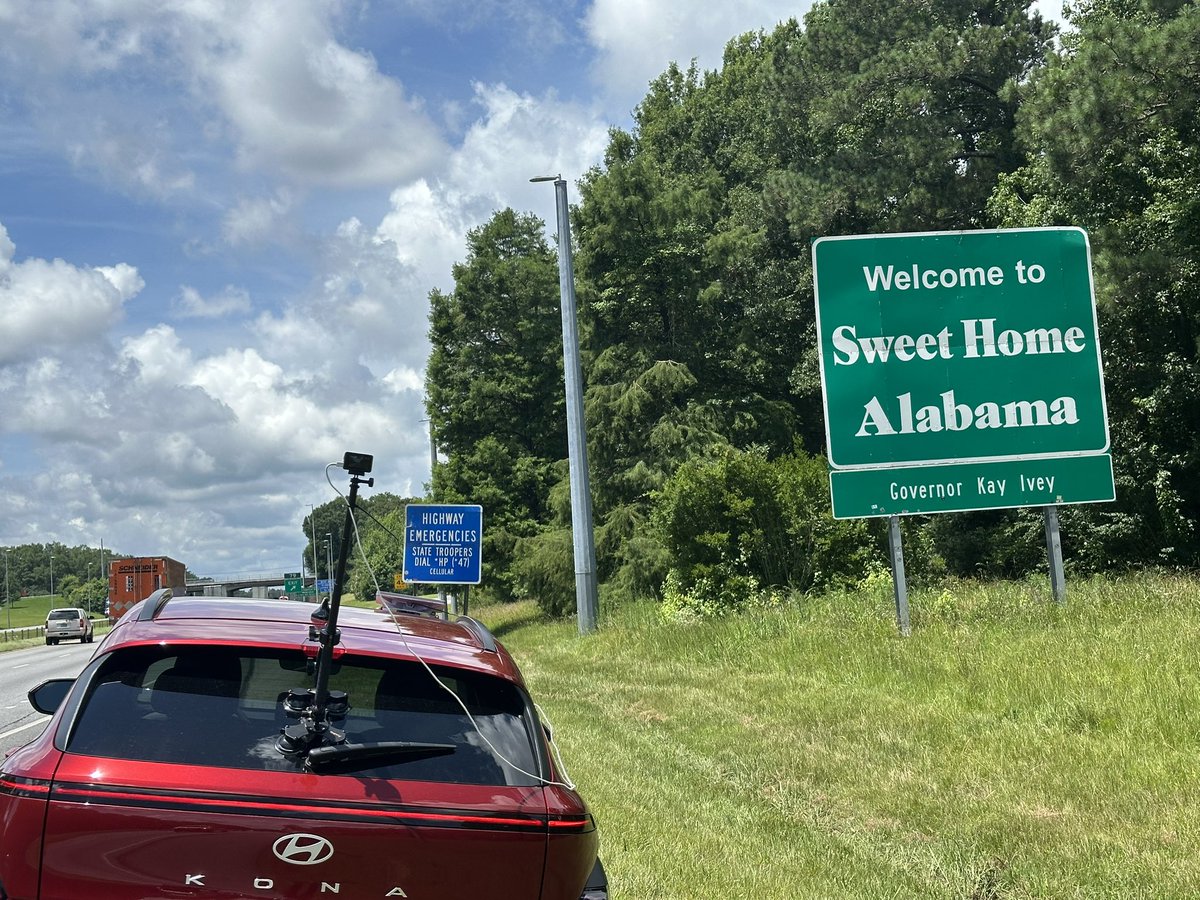 50 States LIVE tweet media