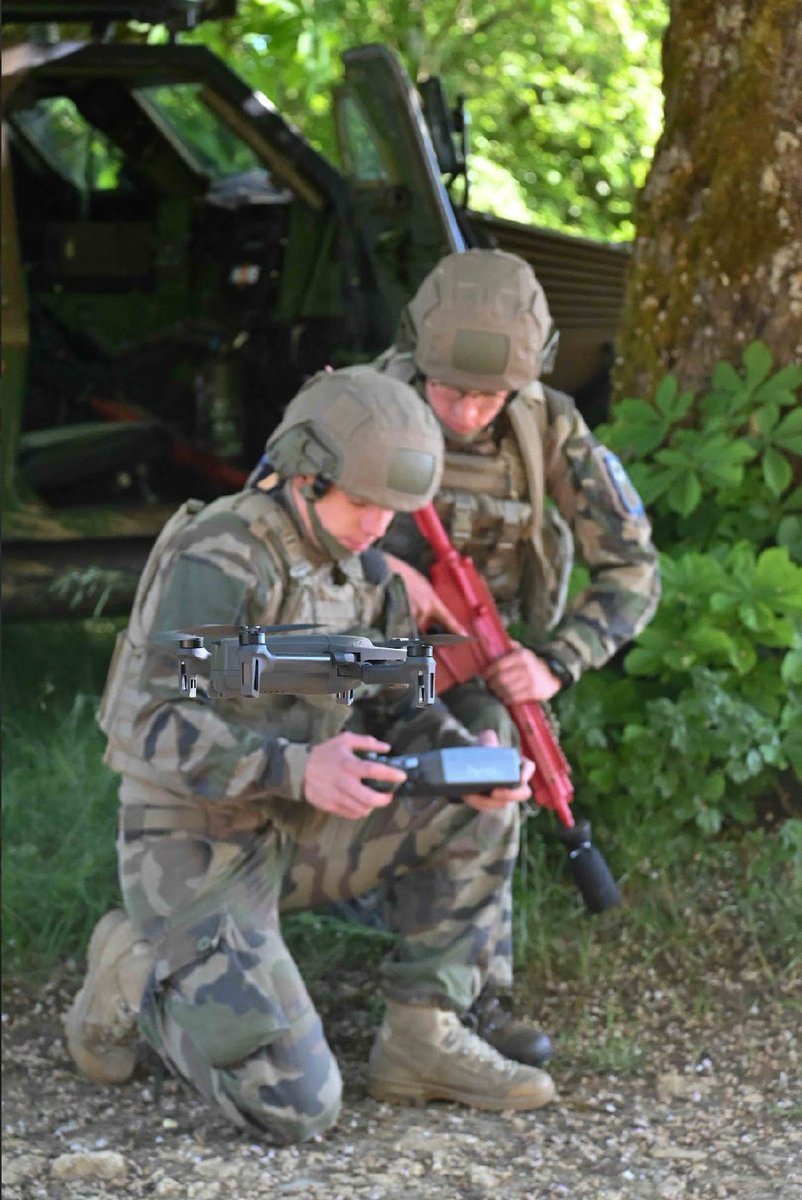 Dans le cadre d’une action de partenariat, le régiment a eu le plaisir d’accueillir les sergents de l’ <a href="/EMS__49/">Écoles Militaires De Saumur</a> !