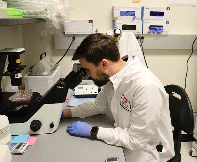 UTSAChemistry's tweet image. Big news in medicinal chemistry! The QPatch-II 48 is coming to the Max and Minnie Tomerlin Voelcker Center for Innovative Drug Discovery, boosting drug discovery for epilepsy, Parkinson’s & more at UTSA over the next 6 months. Learn more: bit.ly/4l2H3cV