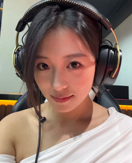 投什么稿 tweet media