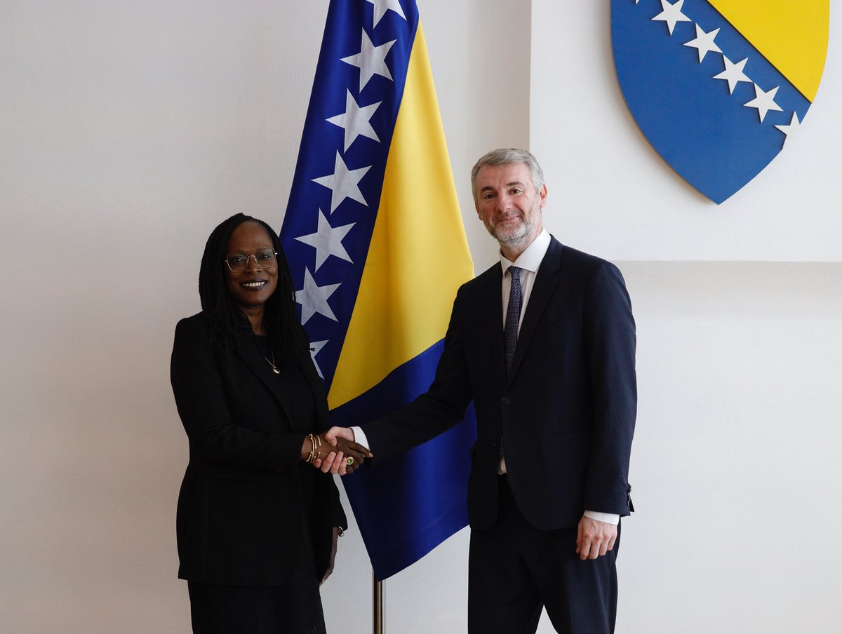United Nations BiH (@un_bih) on Twitter photo 🤝 Productive meeting between 🇧🇦 Minister of Communications and Transport Edin Forto & <a href="/UNPeacebuilding/">United Nations Peacebuilding</a> Director Awa Dabo on efforts to counter hate speech, including through a new #PBF-supported initiative, jointly implemented by 🇺🇳 and the Ministry.
🔗 mkt.gov.ba/Publication/Re… 🤝 Productive meeting between 🇧🇦 Minister of Communications and Transport Edin Forto & <a href="/UNPeacebuilding/">United Nations Peacebuilding</a> Director Awa Dabo on efforts to counter hate speech, including through a new #PBF-supported initiative, jointly implemented by 🇺🇳 and the Ministry.
🔗 mkt.gov.ba/Publication/Re…