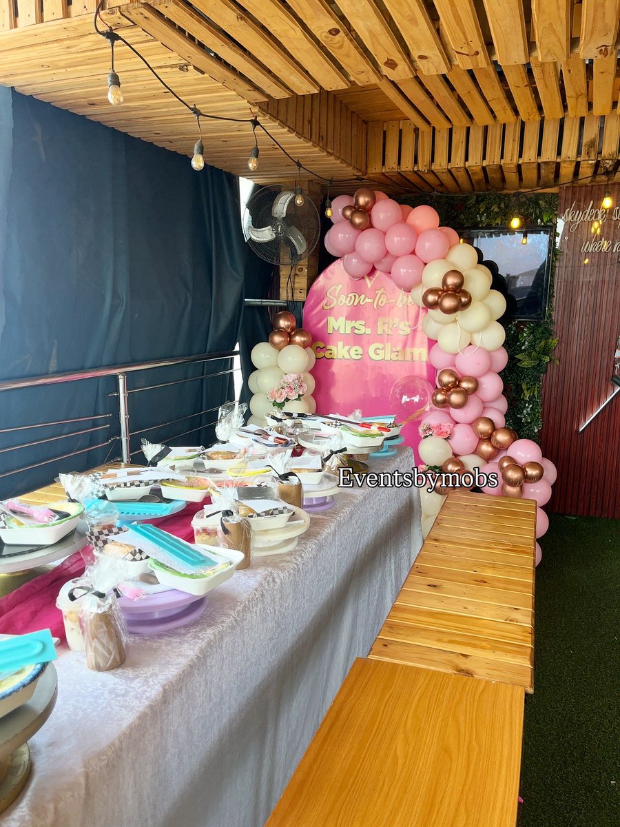 funmimobs13's tweet photo. soon to be bridal shower glam for a beautiful bride 👰♀️ ❤️
.
Eventsbymobs can transform your event into masterpiece.let create the perfect ambiance for your big day .
Send a dm for bookings and enquiry.
WhatsApp-09025047512
#طهران #eventsbymobs #PerthSanta https://t.co/vkLSHFtJUu