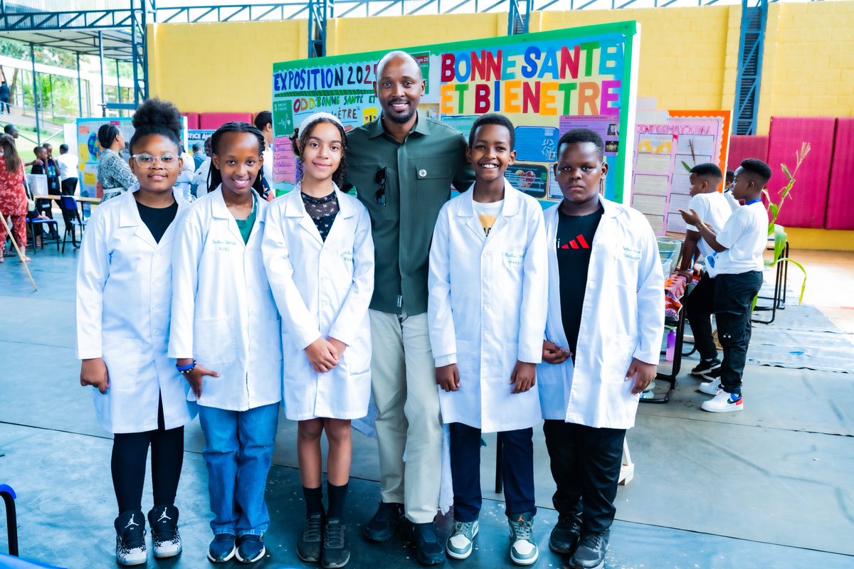 GHA_rwanda's tweet image. Our Grade 5 learners hosted a two-day PYP Exhibition, presenting their projects based on the SDGs to parents and schoolmates.
We’re grateful to the @RwandaHealth Minister, Dr. @nsanzimanasabin for joining us and inspiring our future doctors, lawyers, teachers, and more!