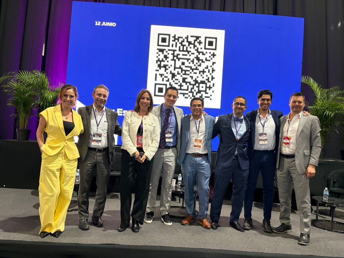 ¡SOMEEC presente en #CITIC2025!

Compartimos la ponencia:
🫀 “Fibrilación Auricular: lo que todo cardiólogo debe saber”
Un espacio de gran aprendizaje y actualización médica. 📚✨

#SOMEEC #FibrilaciónAuricular #Cardiología #EducaciónMédica