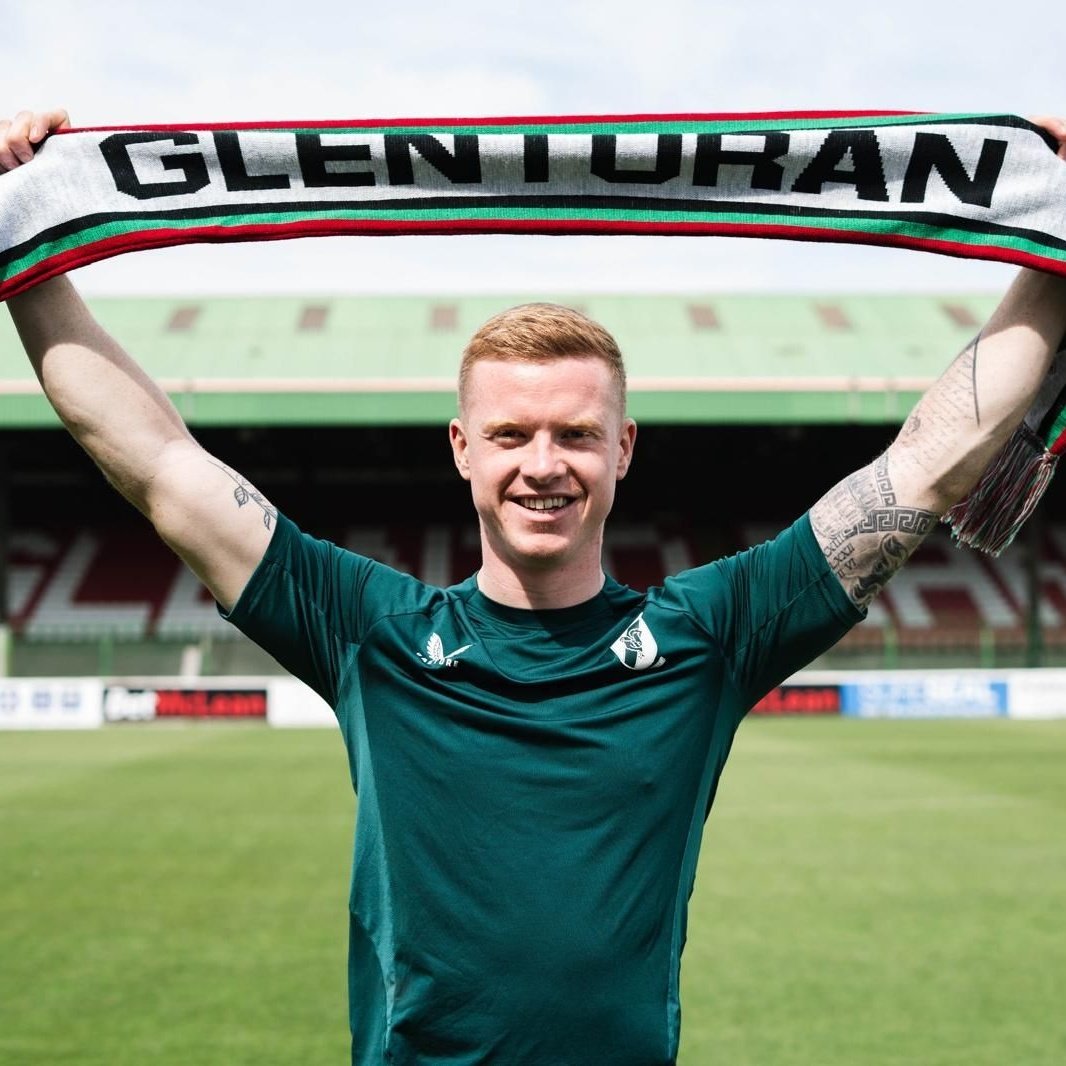 A busy week of contract extensions ✍️ 

Jenkins 2️⃣0️⃣2️⃣7️⃣
Kane 2️⃣0️⃣2️⃣6️⃣
Johnson 2️⃣0️⃣2️⃣7️⃣
Kelly 2️⃣0️⃣2️⃣6️⃣

#COYG 🐓