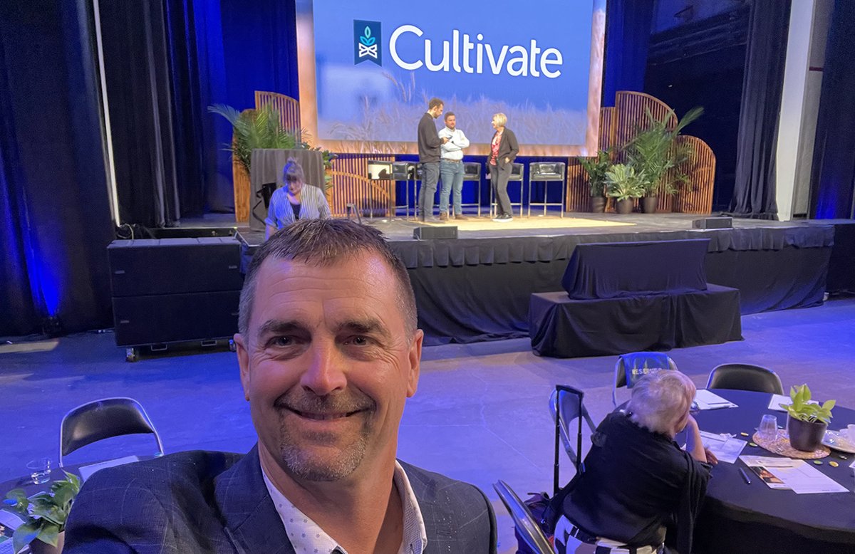 DCN_ND's tweet image. Last week was AgTech Week & @TheGrandFarm Cultivate conference is a highlight. It brings together ag producers, retailers, researchers, techies & entrepreneurs who are working to advance ag thru technology. It's exciting to be w/ others who share our passion for precision ag!