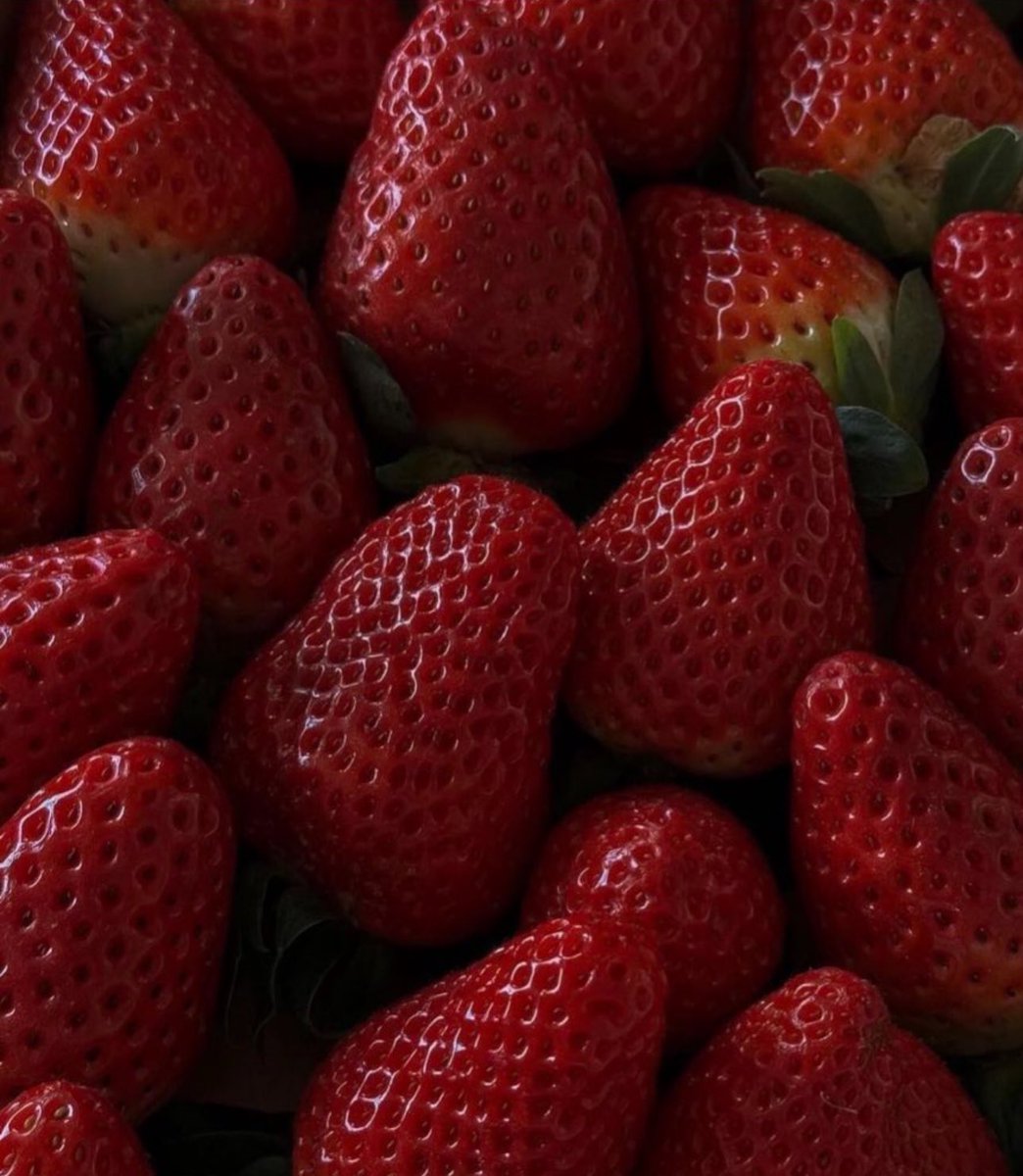 i3Moment's tweet photo. 🍓 https://t.co/sAGsI8OYNK