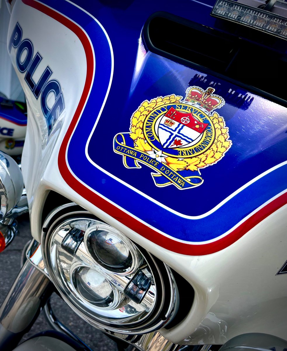 OPSTrafficCM's tweet image. OPS Traffic Escort officers issuing multiple Speed, Suspension & No Licence/Insurance charges along March Rd this week. OPS’ Enhanced Integrated Enforcement continues to focus on high-risk drivers along arterial routes leading to & from communities across the city in 2025.