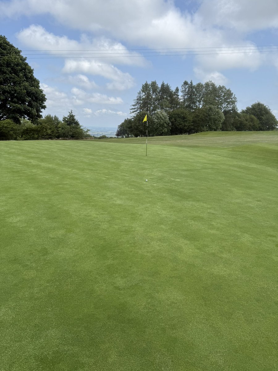 Great teamwork from the team this week to get everything shipshape, Roger, Dan, Jack, Ben and Matt 🇦🇺🦘. Even managed a light top dress. Enjoy the weekend. <a href="/BIGGALtd/">British & International Golf Greenkeepers Assn.</a> <a href="/TurfBusiness/">Turf Business</a>