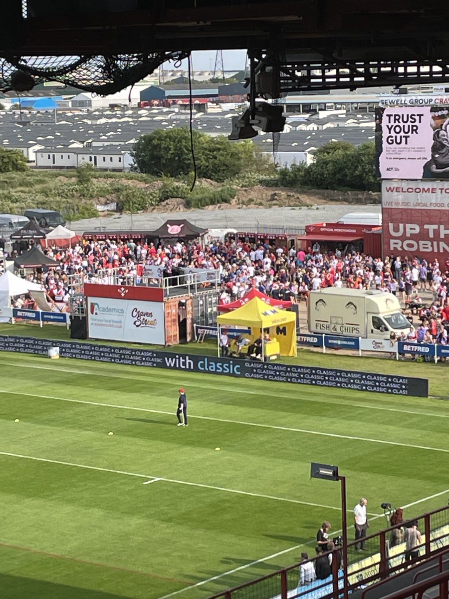 craig murdock (@dock2410) on Twitter photo An absolutely beautiful evening in East Hull in position for live Commentary on โฆ<a href="/talkSPORT2/">talkSPORT 2</a>โฉ of โฆ<a href="/hullkrofficial/">Hull KR</a>โฉ v โฆ<a href="/DragonsOfficiel/">Dragons Catalans</a>โฉ in the โฆ<a href="/SuperLeague/">Betfred Super League</a>โฉ Iโm with โฆ<a href="/AHendo09/">Andrew Henderson</a>โฉ #rugbyleague An absolutely beautiful evening in East Hull in position for live Commentary on โฆ<a href="/talkSPORT2/">talkSPORT 2</a>โฉ of โฆ<a href="/hullkrofficial/">Hull KR</a>โฉ v โฆ<a href="/DragonsOfficiel/">Dragons Catalans</a>โฉ in the โฆ<a href="/SuperLeague/">Betfred Super League</a>โฉ Iโm with โฆ<a href="/AHendo09/">Andrew Henderson</a>โฉ #rugbyleague