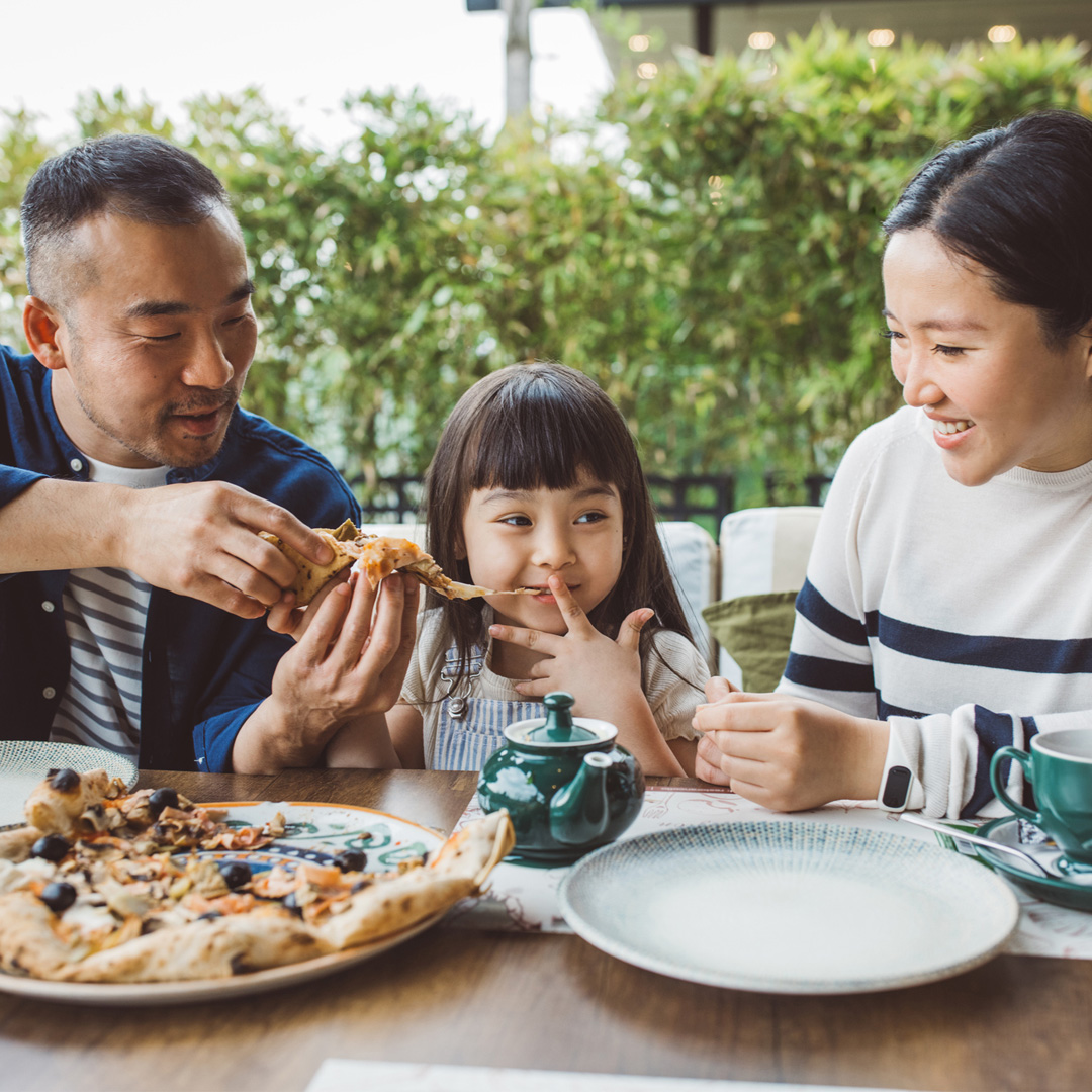 Delight dad with heartfelt gifts and a celebration to savor. Earn Caruso Coins when you shop and dine at The Lakes at Thousand Oaks this Father’s Day and make every moment more rewarding. shoplakes.com/events/fathers…