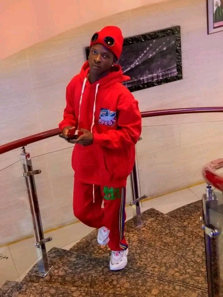 You can't spell awesome 👍❤️ without me 😘❤️🌎