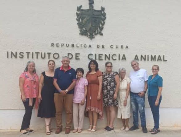 La Comisión Evaluadora del Programa de Doctorado de Producción Animal y representantes del Consejo de Dirección el Instituto de Ciencia Animal de Mayabeque, Cuba, concluyen exitosamente este proceso en el día de hoy.
#Cuba #ICACuba #ciencia #Posgrado #ICA60AÑos #ramaagropecuaria
