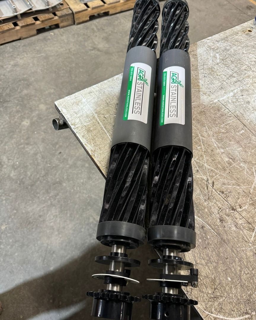 In need of a new roller for your Flexi-Coil or CNH air cart?

We will custom build you a 4-8 run roller in extra fine, fine, coarse or Extra Coarse. Completely assembled for 20, 40 and 50 series carts and come with stainless shafts and ready-to-install on ground drive or variable