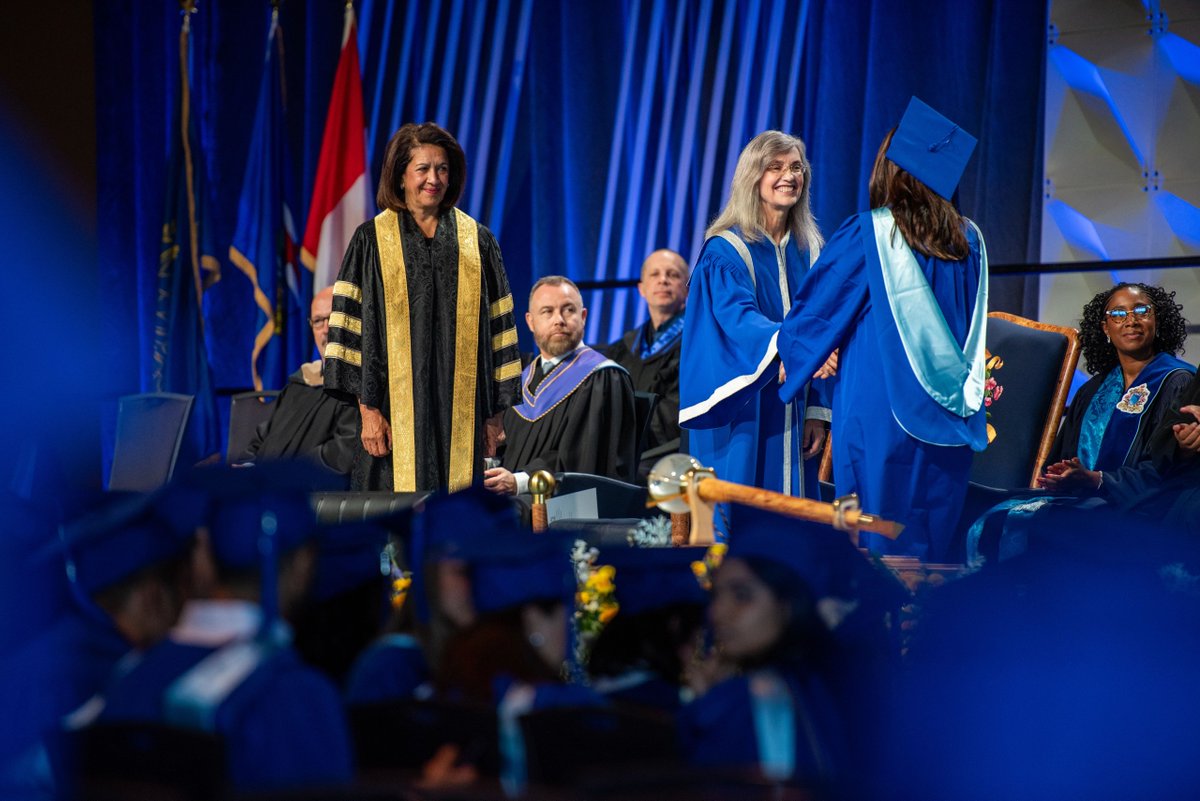We’re proud to share that our President and CEO, Laura Jo Gunter, has completed the Directors Education Program through the <a href="/ICDCanada/">Institute of Corporate Directors</a> and the #RotmanSchool of Management at the University of Toronto.

This prestigious program equips senior leaders with the knowledge and tools to