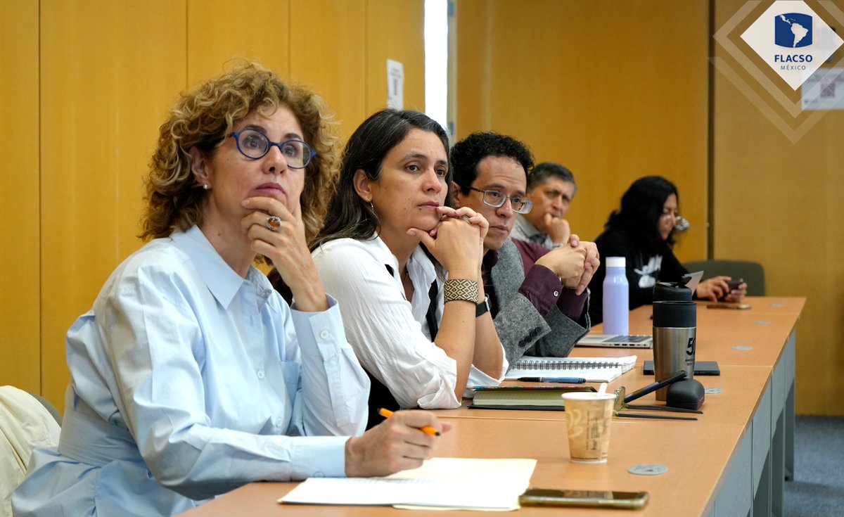 Esta mañana, el Dr. Carlos Iván Moreno (<a href="/carlosivanmoren/">Carlos Iván Moreno</a>), Director General de Educación Superior Universitaria e Intercultural de la SEP, abordó el panorama sobre el uso de la inteligencia artificial en las instituciones de educación superior mexicanas, así como los desafíos que