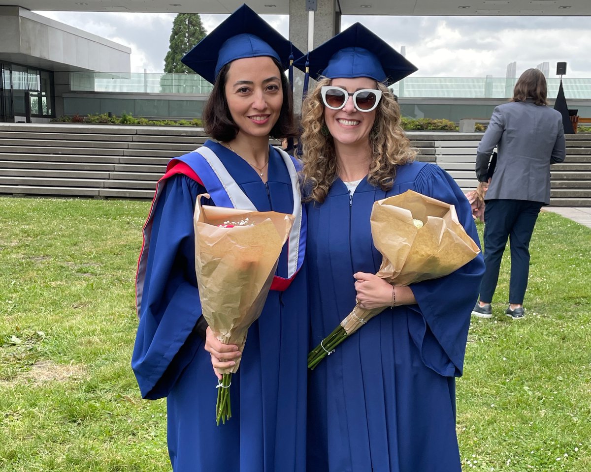 sfuurban's tweet image. Congratulations to our SFU Urban Studies graduates who crossed the stage this morning! Thank you to our faculty members, Professors Karen Ferguson, Aude-Claire Fourot, Meg Holden, & Kamala Todd who were there to cheer them on!
#sfuurb #mySFUgrad #FASSGrad