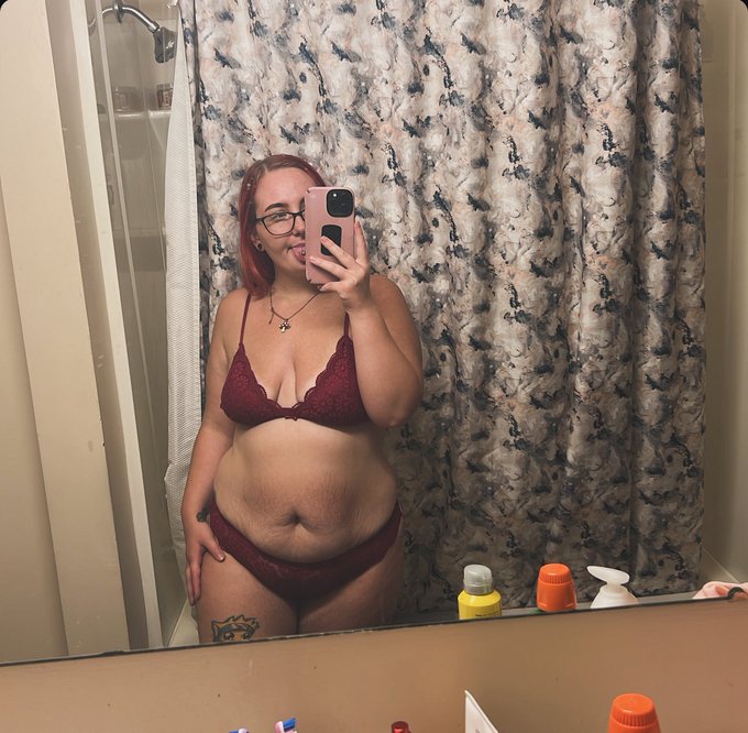 Nova 🍄 - Drop your Snapchat name 👇🏻👇🏻🤭 #RT #SnapChat https://t.co/xvvpyusce9