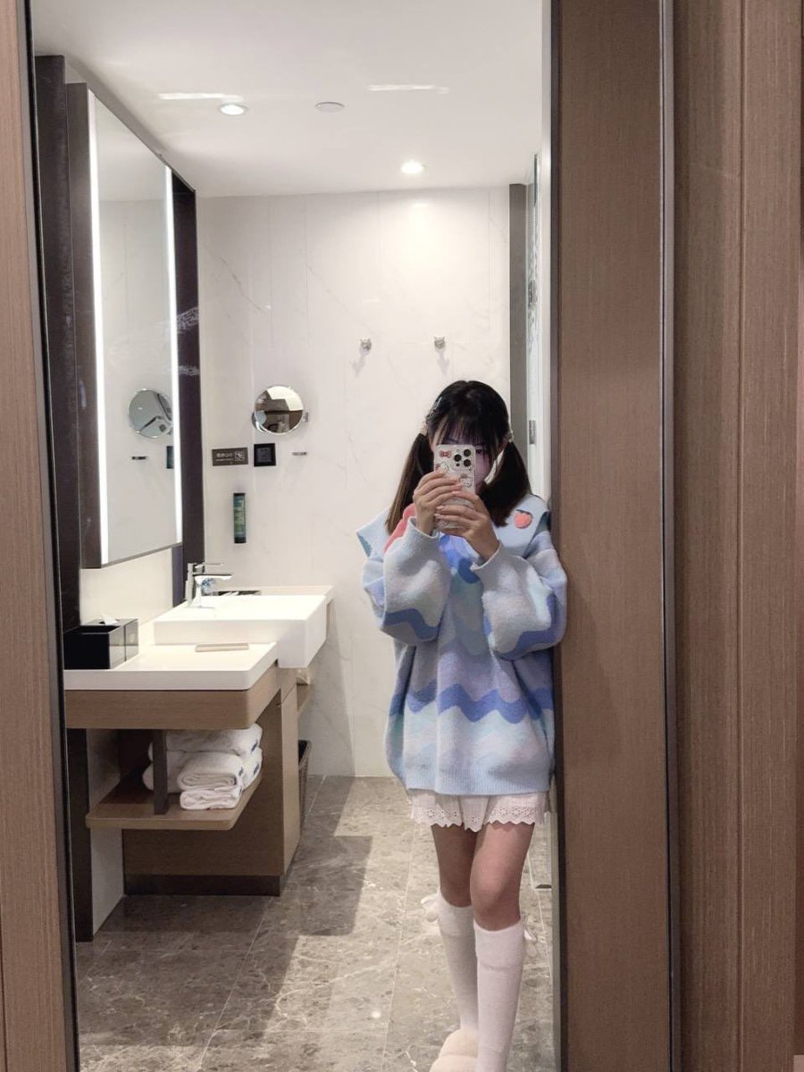 #广州
152-77-b🐣04
❤️身体非常敏感，💋好💦多，骨架小能抱起来👏，温柔听话，软玉娇香❤️

✨清水多位大v认证，老板放心冲
   🌀门槛🚪88（永久有效）备注zfb口令添加
联系方式👇
🐧：2403289748
🛰️：qingshui11a
 ❤️电报群：https://t.co/h9KMSId8JW https://t.co/KNrwKuhhOG