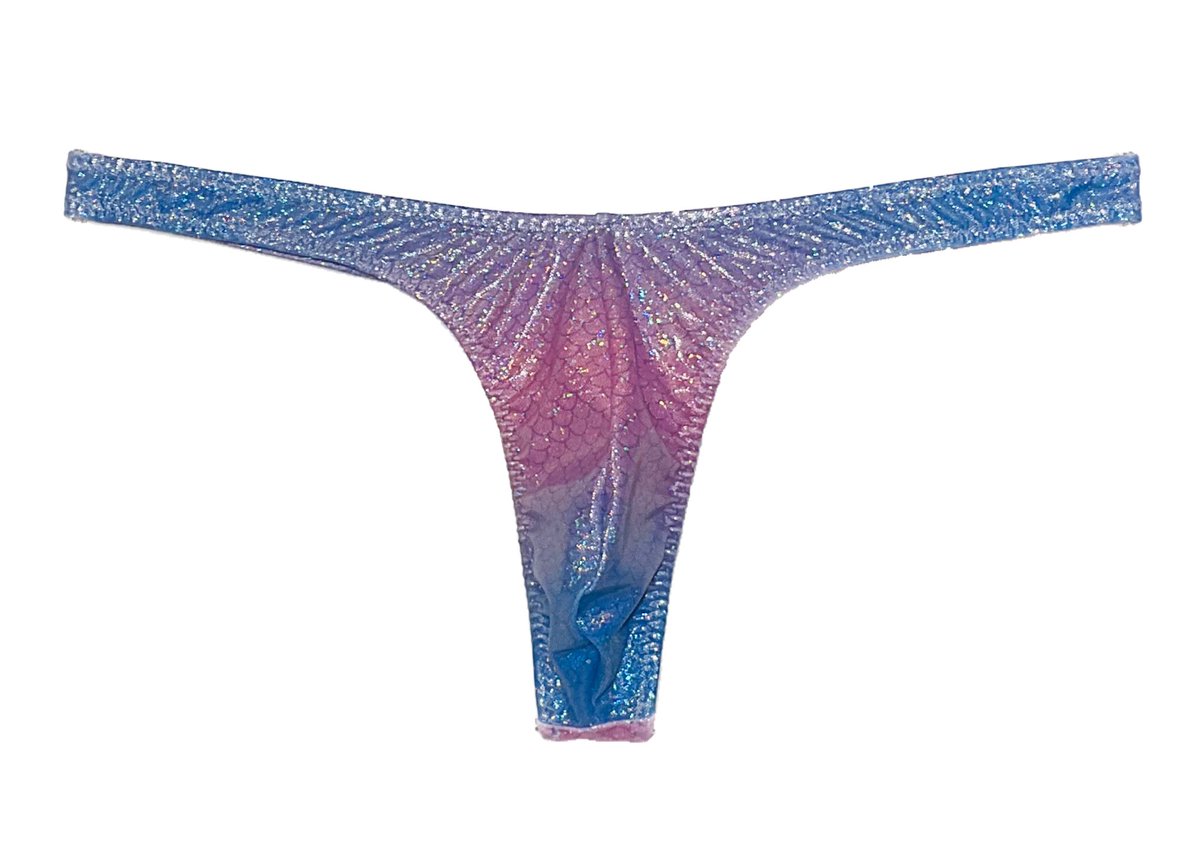 🌞 Weekend Sale! Now thru Sunday! 🌞
Save 15% using code: Weekend15
valid only at tropicalthongs.com 
*Free Shipping on orders $99 or more (*domestic) #manthong  #manthongs #thongsforlife #gaythings #mensthongs  #gaythonger  #