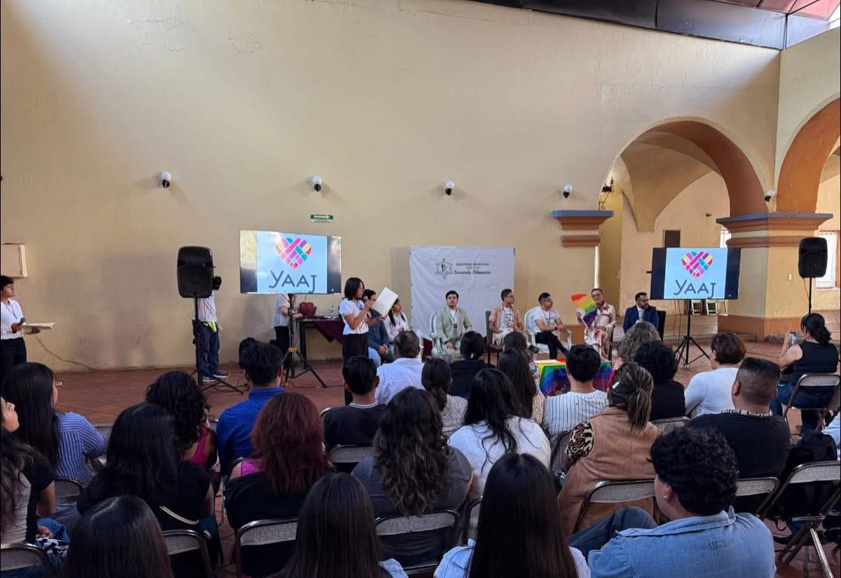 Emanuel_mg's tweet photo. Con @FroyBaleon, @icarlosahedo y @serch_vidal pedimos defender los trabajos de la sociedad civil, como son los de @YaajMexico, y la urgente aplicación de políticas públicas.

Para lograr la cultura de la paz, necesitamos espacios seguros y para ellos requerimos aliados. https://t.co/YdROFQM8WT