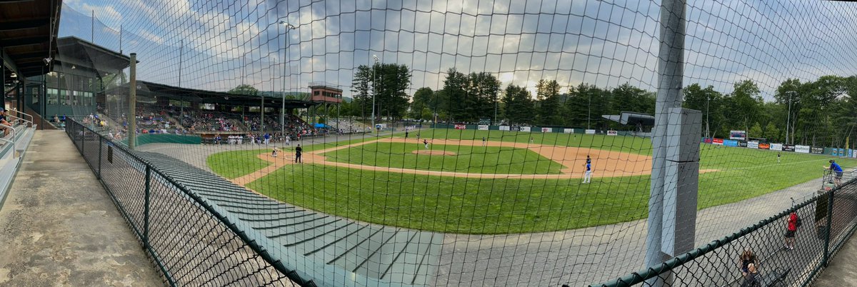 Another great summer night for some baseball with <a href="/BristolBluesCT/">Bristol Blues</a>