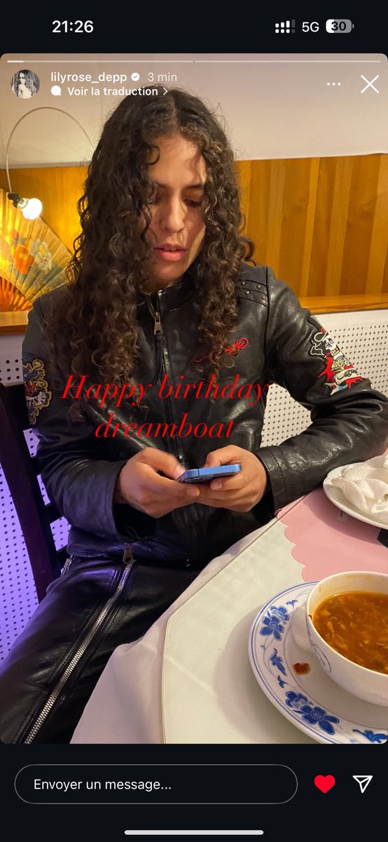UpdatesLilyRose's tweet image. Lily via her ig story wishing @070shake a happy birthday! 🥹🎂💞