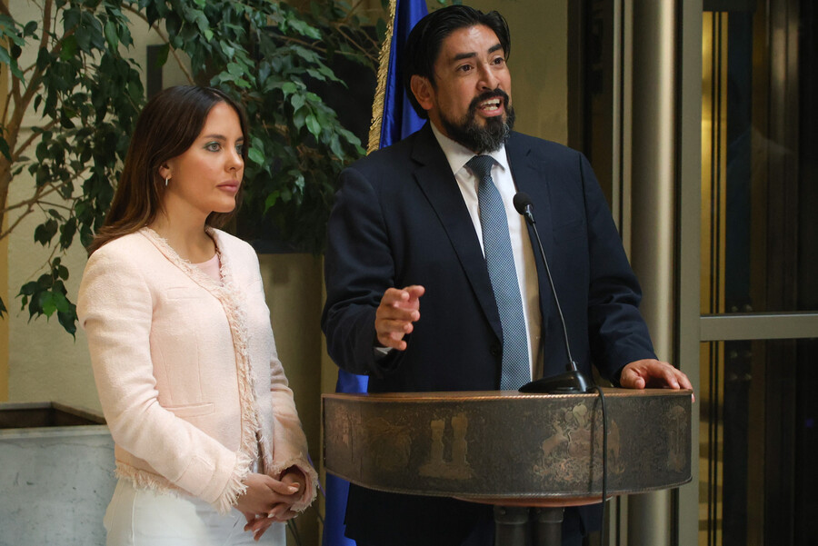 La moción fue presentada por 3 representantes ⬇️ radiobienvenida.cl/diputados-busc…