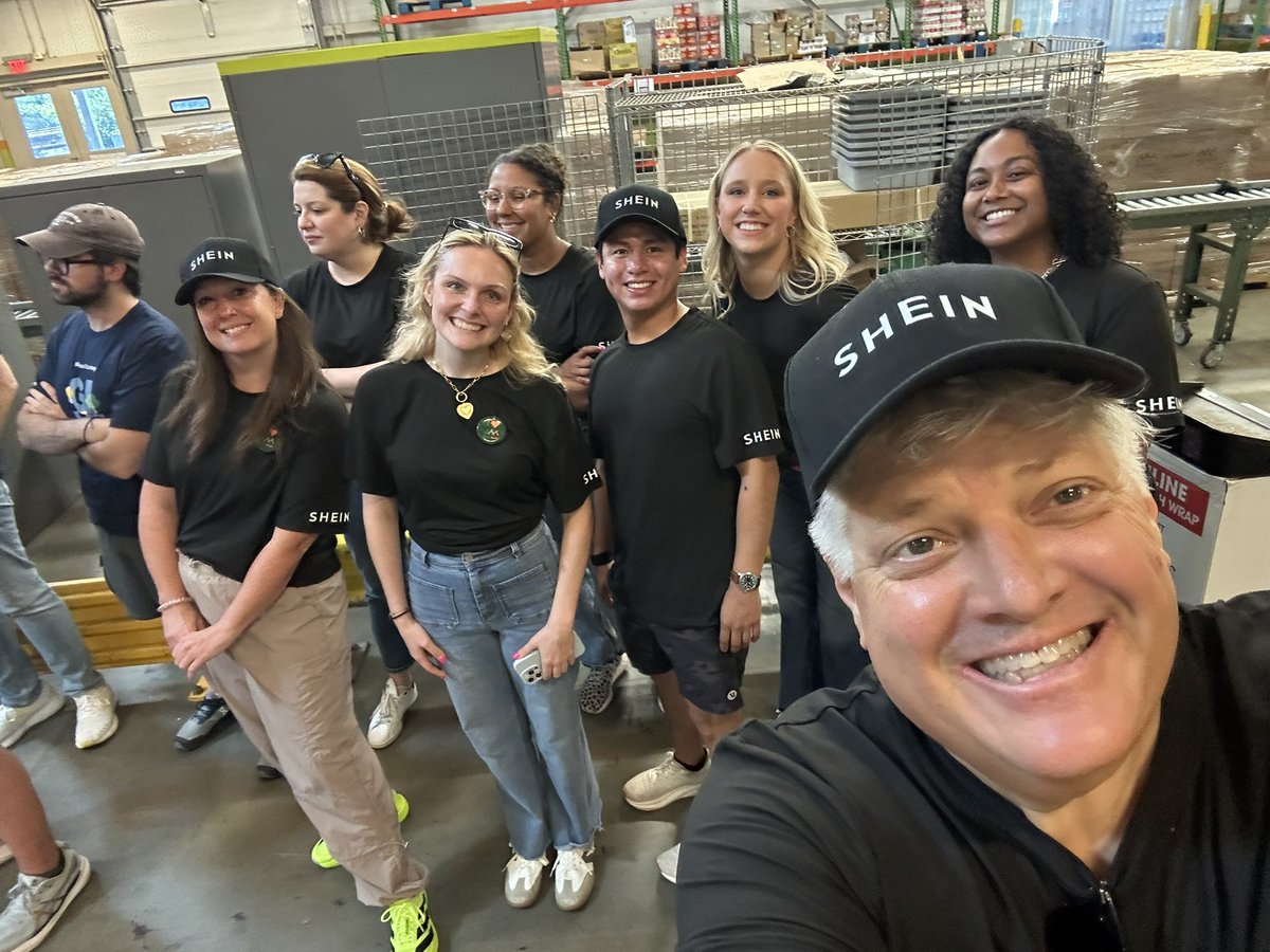 KentKnutson's tweet image. No better day for SHEIN ‘s GR and PR team to give back than Friday the 13th at the Capital Area Food Bank! We made boxes for canned goods for seniors in need and even worked in some PBJ. Great job all. @SHEIN #SHEINCares. @