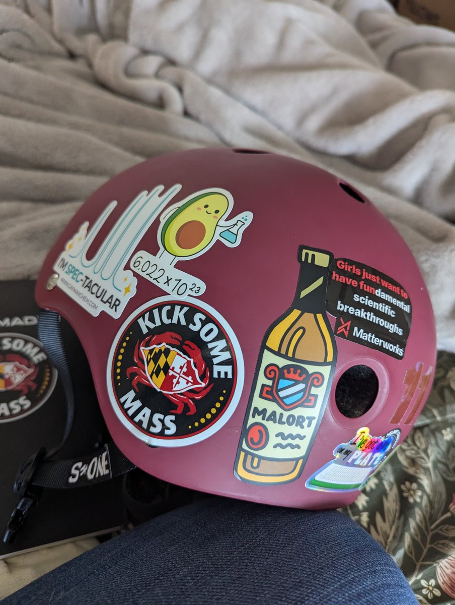 So grateful for #ASMS2025! 🧪

Amazing seeing old &amp; new friends, having awesome scientific chats, and scoring some sweet new stickers for my derby helmet! 🤩

Can't wait to see everyone at the next conference!