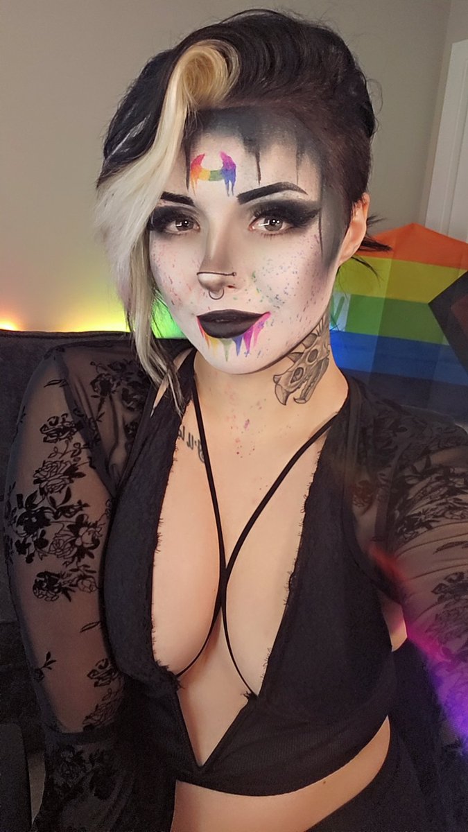 FriGAY the 13th!!!!!