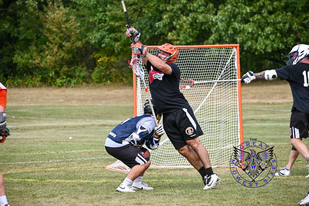 The fun of sixes! 
WHERE'D THE GOALIE GO?!?! 
#sixeslax #gmwsixes #bearpawlacrosse #laxlife #lacrosse #emptynet