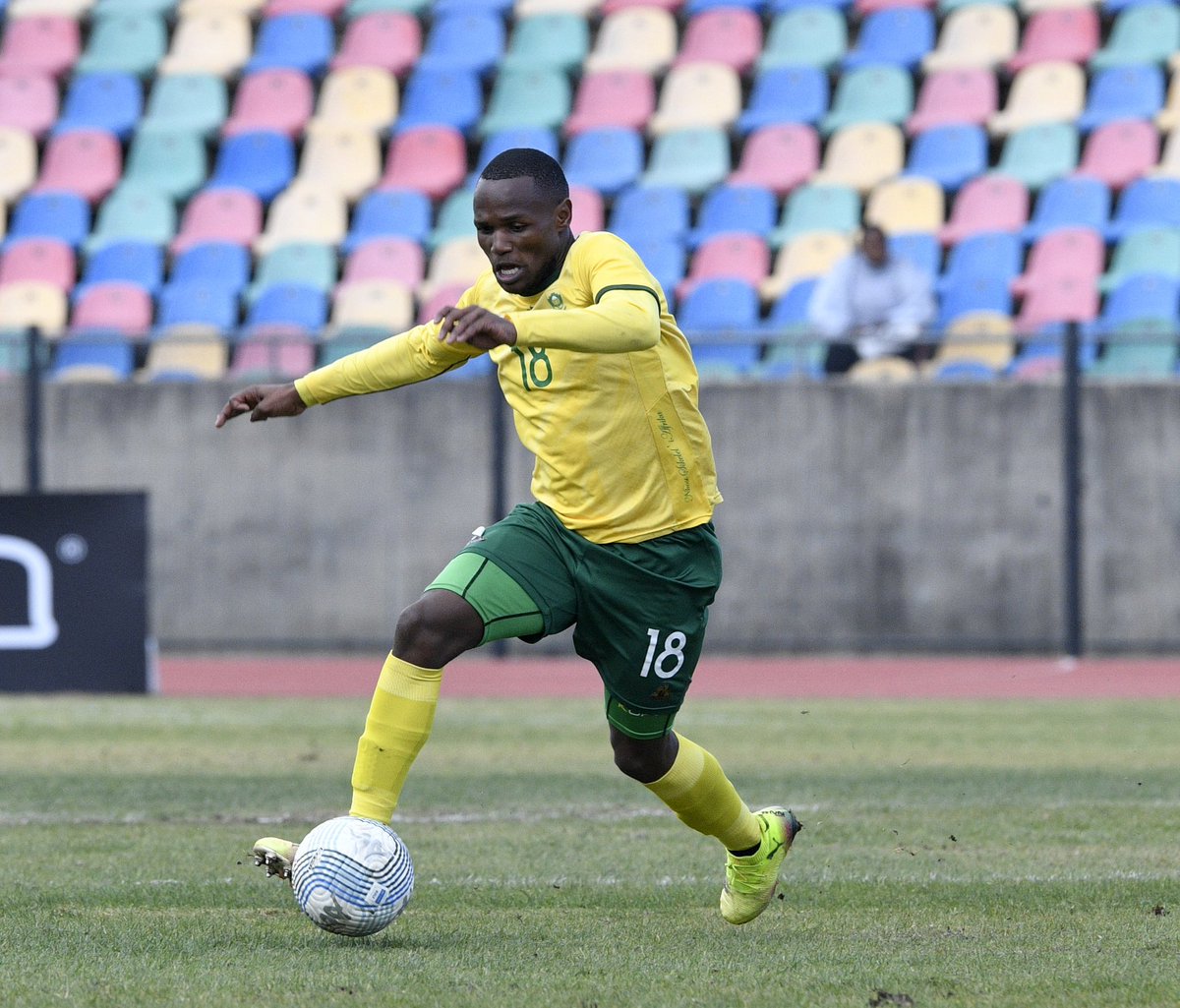 TSGALAXYFC's tweet image. Congrats to Victor Letsoalo, Mike Sebelebele, and Puso Dithejane on reaching the COSAFA Cup final with South Africa ๐ฟ๐ฆ๐ฅ Flying the Rocketsโ flag high! ๐
@aQuelle @aQuelleViV
#Siyadumuza
#TheRockets
#TSG