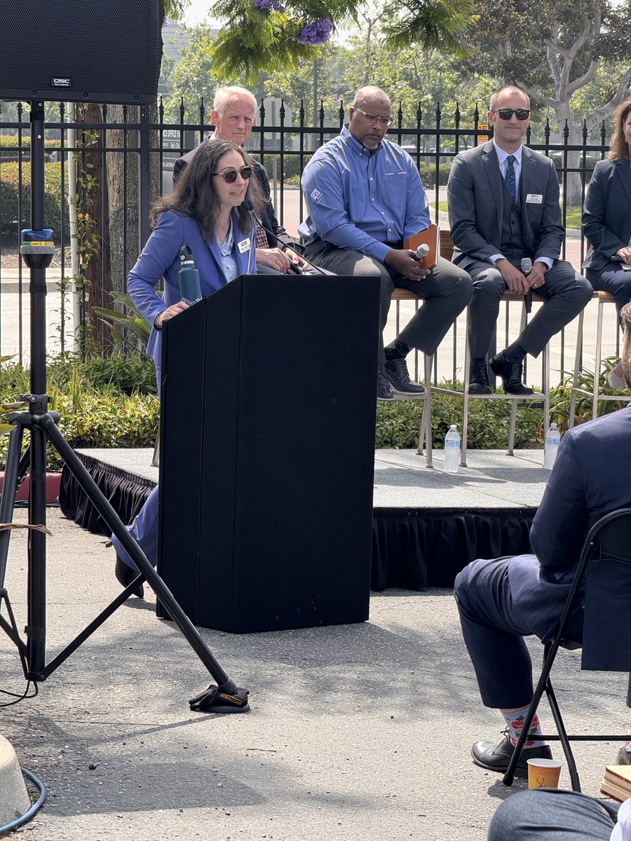 CMTC (@cmtcsolutions) on Twitter photo 📷 Sharing highlights from Future Forum, presented by <a href="/csudh/">CSU Dominguez Hills</a>, <a href="/CalStateLA/">Cal State LA</a>, & <a href="/LAEDC/">LAEDC</a>, where CMTC proudly moderated and participated in an expert panel featuring top manufacturers across sectors. Great day talking about how to build a future-ready manufacturing ecosystem for SoCal! 📷 Sharing highlights from Future Forum, presented by <a href="/csudh/">CSU Dominguez Hills</a>, <a href="/CalStateLA/">Cal State LA</a>, & <a href="/LAEDC/">LAEDC</a>, where CMTC proudly moderated and participated in an expert panel featuring top manufacturers across sectors. Great day talking about how to build a future-ready manufacturing ecosystem for SoCal!