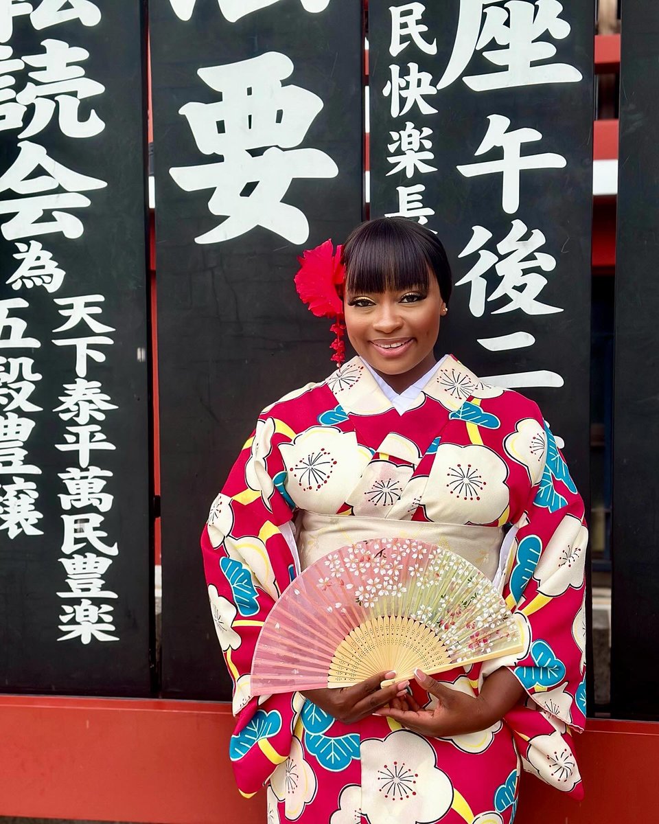 kudzaimuteka's tweet photo. Bridges, not borders 🌍✨ exploring Japan’s rich culture and business scene. Always a student of the world! https://t.co/vVEDnmSYHR