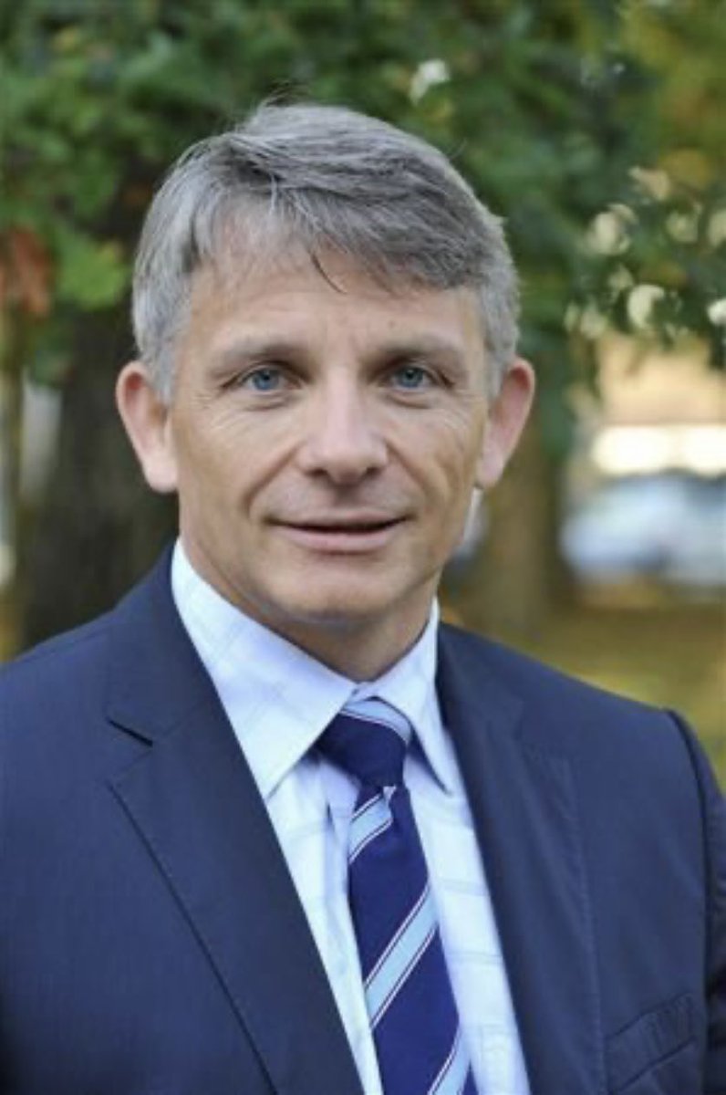 MarcFromager's tweet image. #Denécé -Il aura suscité le goût de comprendre le #réel chez tellement de personnes ! #Respect #Honneur