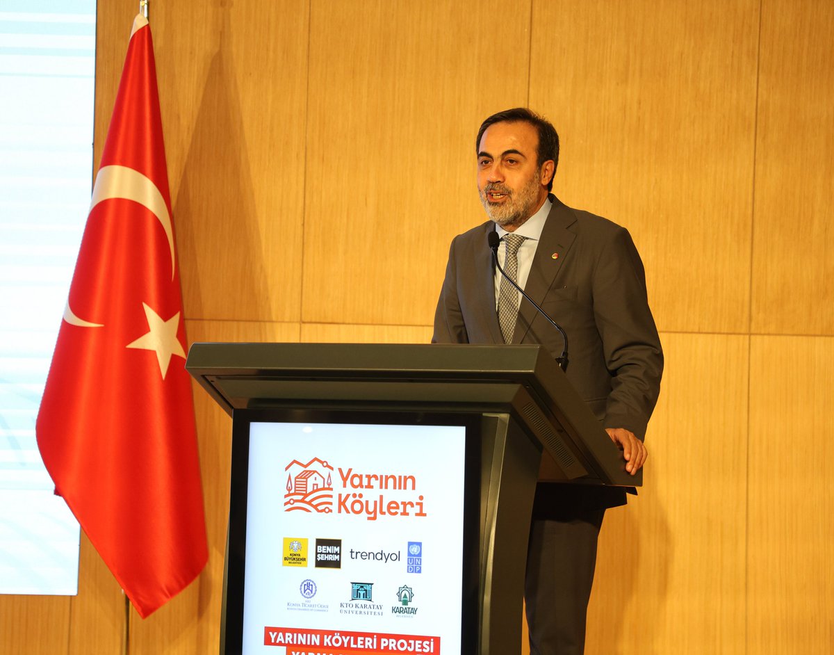 c_blc's tweet photo. Yarının Köyleri Projesi, Konya’dan yola çıkıp Anadolu’nun dört bir yanına yayılan güçlü bir kardeşlik, üretim ve teknoloji hareketine dönüşecektir. Proje ile köylerimizi sadece bugüne değil, yarına da hazırlamak için çıktığımız bu yolda; sürdürülebilir ve dijital tarım, https://t.co/wkaHei3Mlk