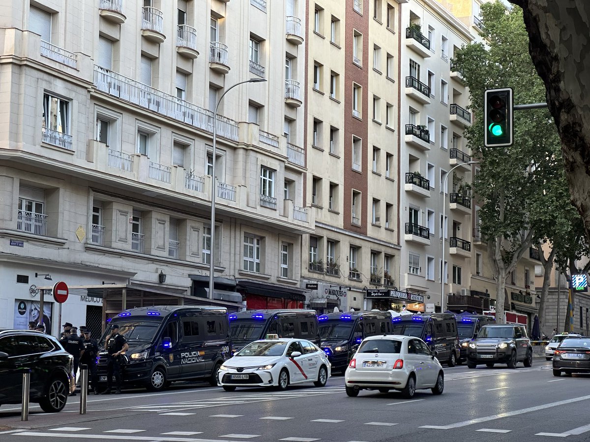 Ojalá ver nuestras fronteras tran protegidas como Ferraz, <a href="/policia/">Policía Nacional</a>.