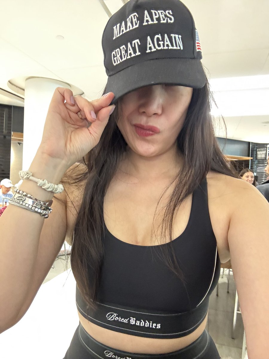 TGIF!!! Weekend Gear is here… we got approached by so many people asking about the APE hat and what are apes?Easy onboarding to <a href="/BoredApeYC/">Bored Ape Yacht Club 🍌</a> 

🩷”Make Apes Great Again” Cap $18 USD🩷
boredbaddies.myshopify.com/products/bored…

🩷Signature Sports Bra &amp; Legging Set $95 USD 🩷
boredbaddies.myshopify.com/products/bored…