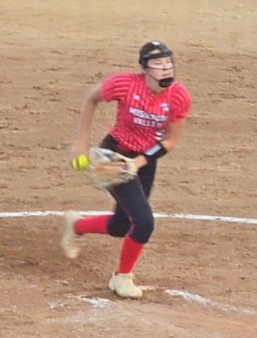 KNOD Radio - Kool Gold 105.3FM, Harlan, IA (@koolgold105) on Twitter photo 🥎 #KoolGold105 KNOD SPORTS: Another dominating performance in the circle by <a href="/MoValleyCSD/">Mo Valley Schools</a> softball's Audrie Kohl leads to win over St. Albert Wednesday. 🥎
Story & interview w/ Lady Red's Audrie Kohl & Grace Herman available here:buff.ly/T41wBnR 🥎 #KoolGold105 KNOD SPORTS: Another dominating performance in the circle by <a href="/MoValleyCSD/">Mo Valley Schools</a> softball's Audrie Kohl leads to win over St. Albert Wednesday. 🥎
Story & interview w/ Lady Red's Audrie Kohl & Grace Herman available here:buff.ly/T41wBnR