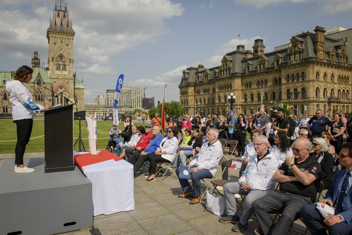 Orange_Store's tweet image. We can't believe that the torch has been lit and the Orangestore 2025 Canada Games Torch Relay has begun! 🔥Our team was honoured to be at the torch lighting on Parliament Hill in Ottawa. We're excited to fuel the spirit of the games as we bring the torch across the province!
