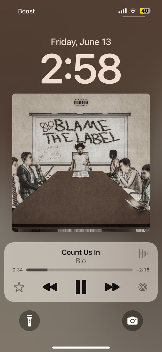 Still goin thru shyt still living &amp; learning soon😔burn my gloves throw my popper tell the strikers that I quite😏forever SRT
<a href="/lilhot5_/">BLO</a>