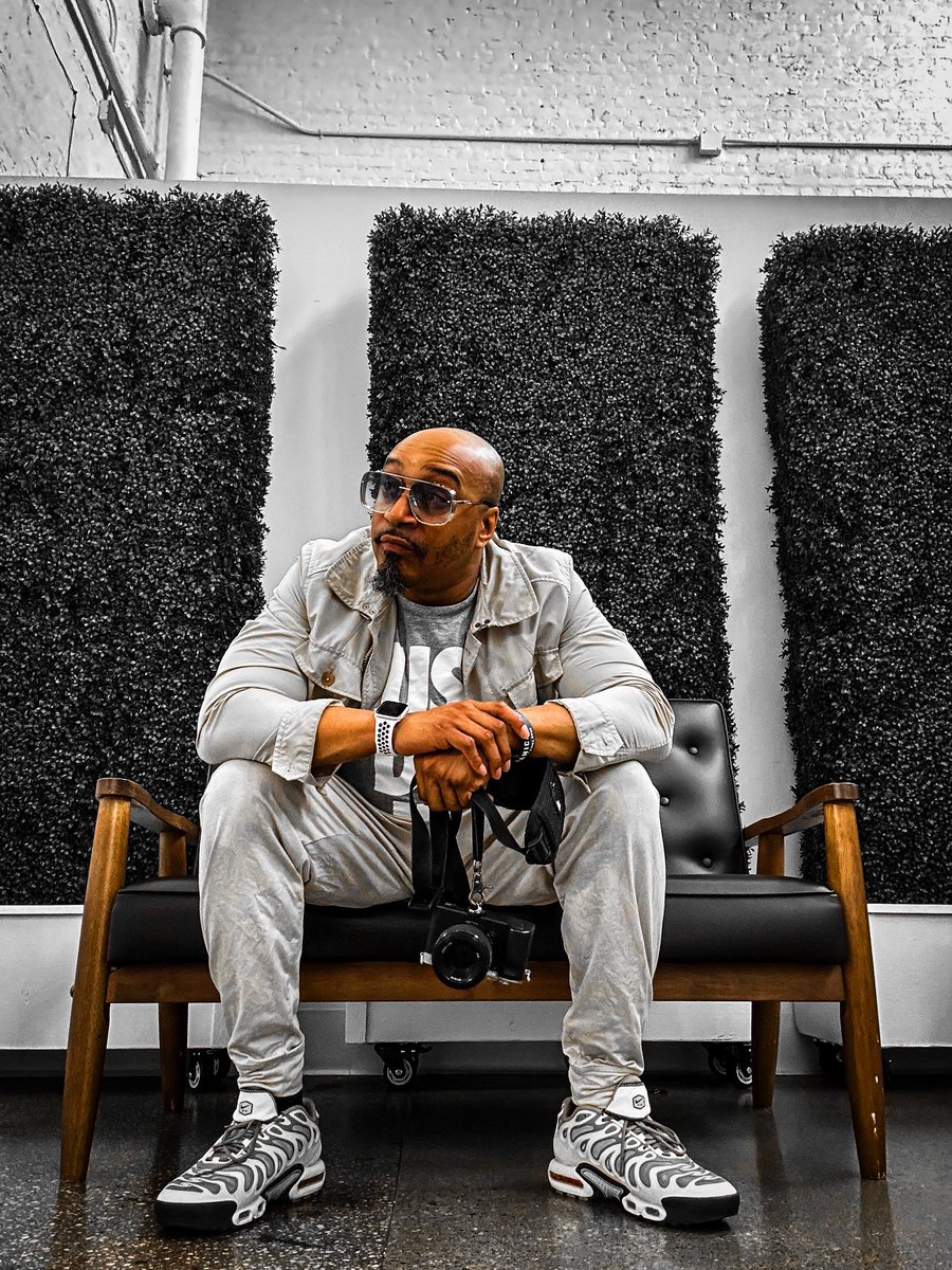 The pages of my life make it hard to read me <a href="/Lightroom/">Adobe Lightroom</a> #lightroom 👀