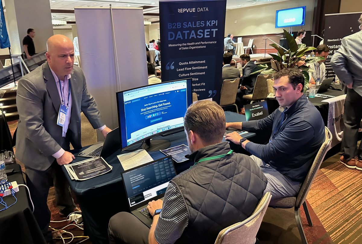 ianchodos's tweet image. Engaging conversations at @BattleFinData in NY this week. #altdata #DataDrivenInvesting #PredictiveAnalytics #GTMInsights repvue.com/data @repvue