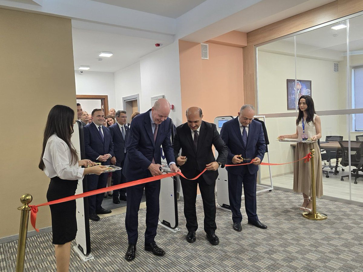 📍 Azerbaycan Teknik Üniversitesi’nde (AzTU) uluslararası standartlarda kurulan Kütüphane Bilgi Merkezi’nin açılışına katılmaktan büyük onur duyduk.

Yeni merkezde, çağdaş kütüphane hizmetleri sunulması adına SirsiDynix sistemimizi tercih ettikleri için teşekkür ederiz.
