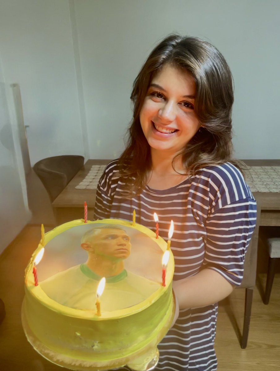 Dünyanın en iyi doğum günü pastası ama geçtim Gs’yi #26