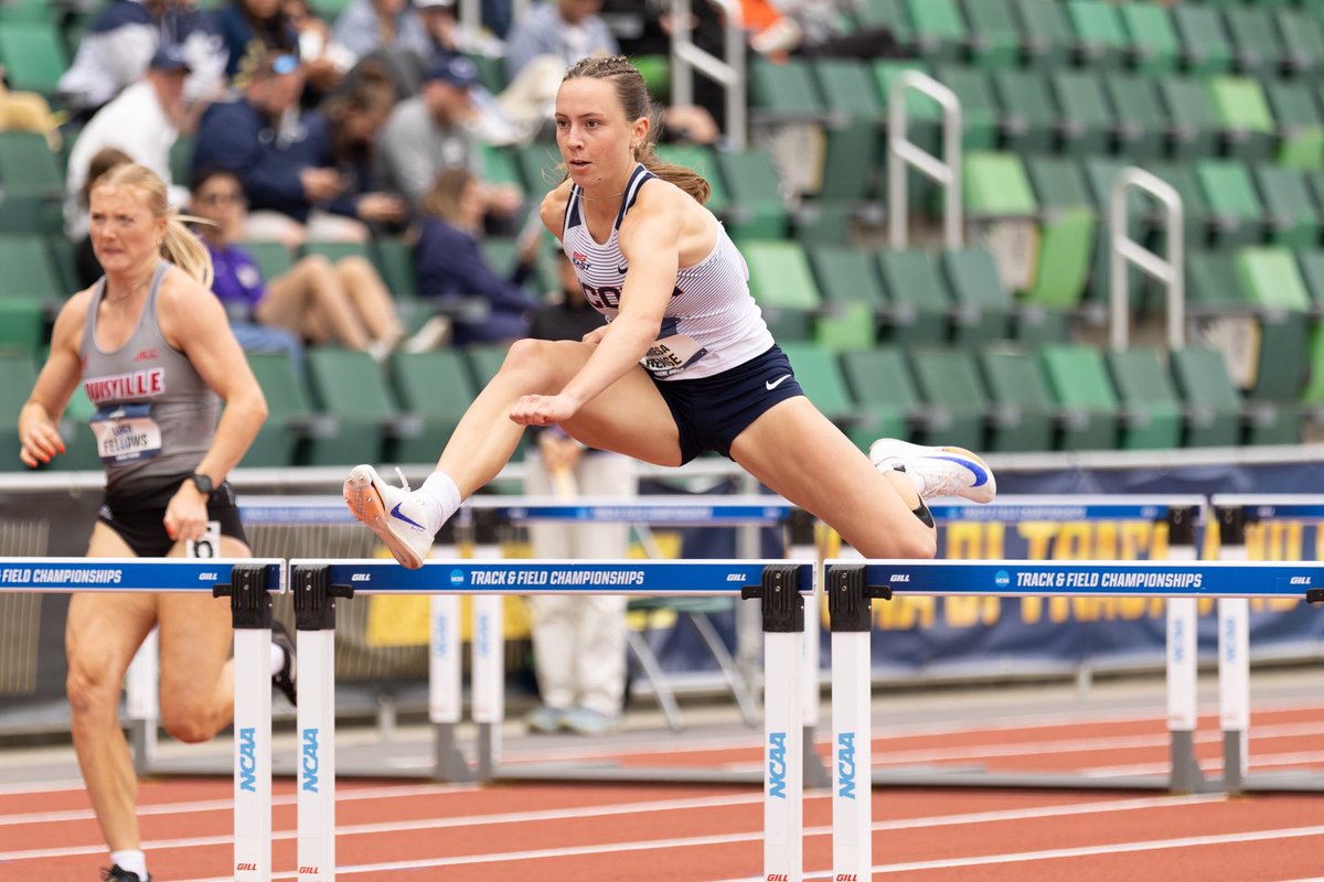 Hepathlon Update (1/7):

Maresa Hense finishes 13th in the 100m hurdles with a personal-best time of 13.86! 

#BleedBlue