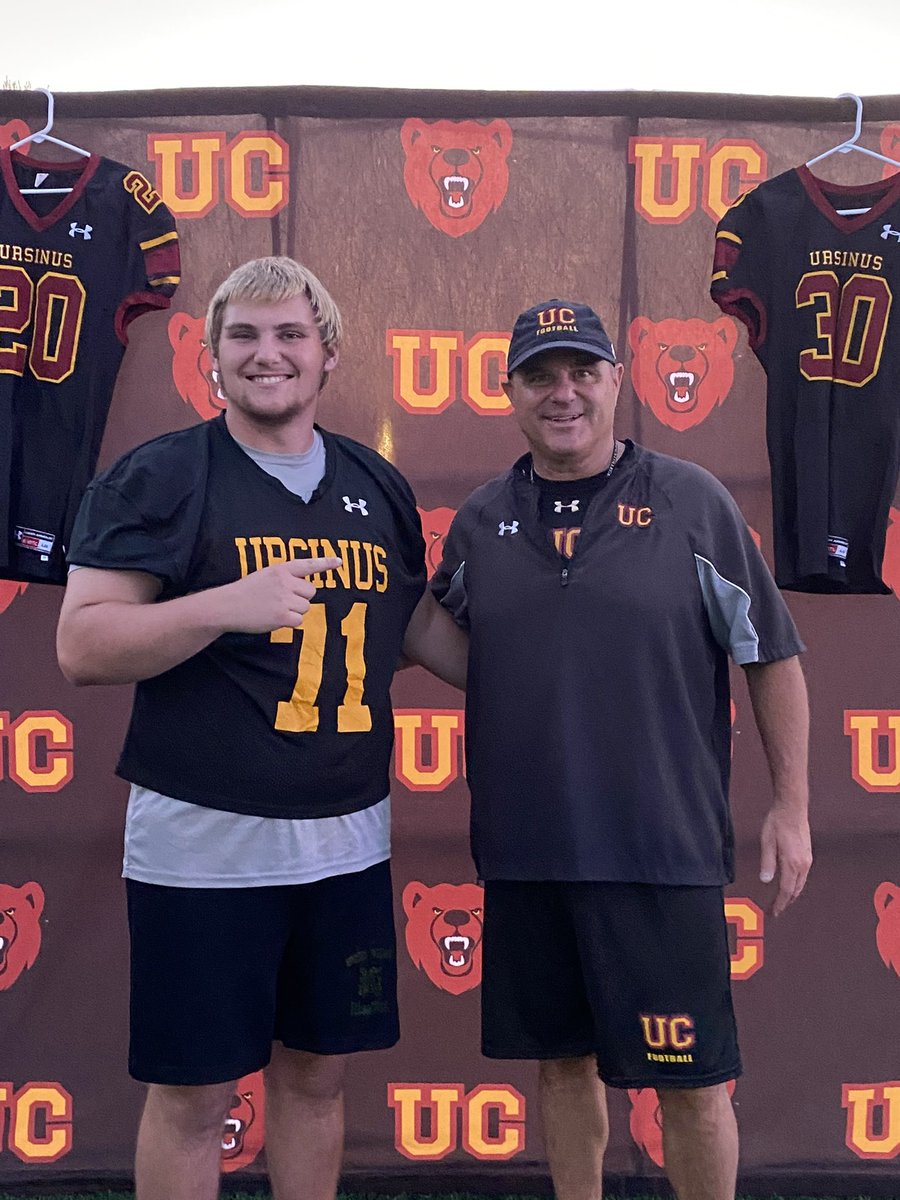 drewsutton43's tweet image. Had a great time at @UrsinusFootball Loved the tour as well. @CoachPGallagher @CoachQuigsUC @CoachDev12 @Coach_Endy @CoachLampUC
@QACHS_Football @Coach__Mooney @AikinBrian @jbmandes