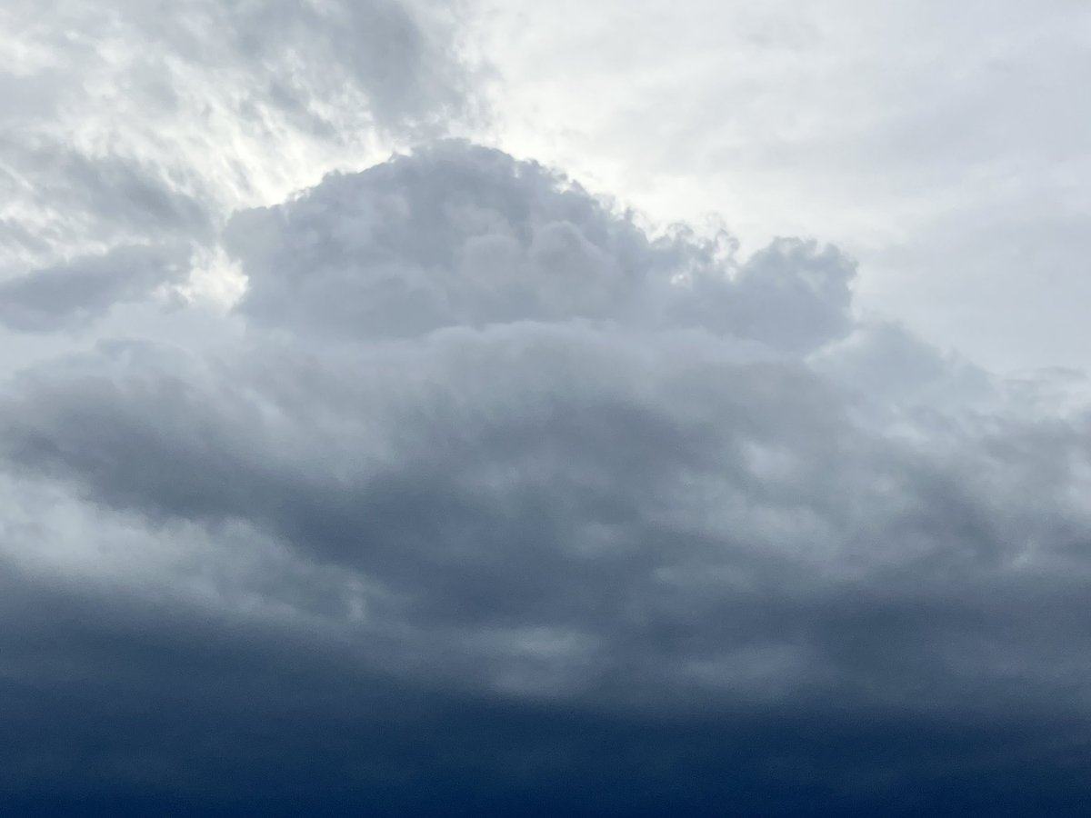 Peyon2005's tweet photo. Got some storms heading my way #wxtwitter https://t.co/wjea6zu89A